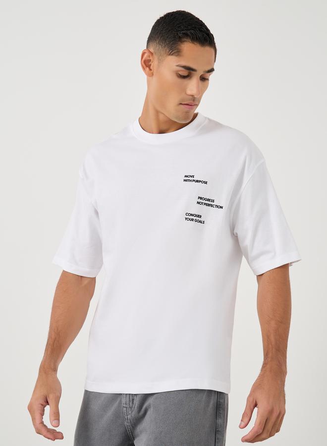 Styli Minimal Chest Print Short Sleeve Oversized T-Shirt - Image 1