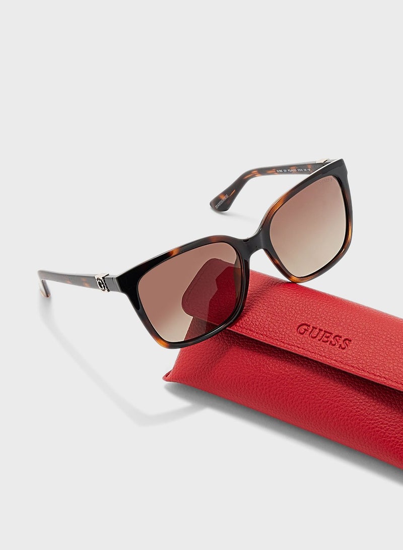 GUESS Wayfarers Sunglasses - Image 4