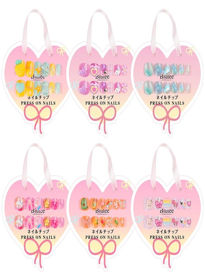 Biutee بيوتي 72 قطعة أظافر فرنسية للأطفال أظافر مضغوطة للأطفال تصميم 3D تغطية كاملة أظافر فرنسية قصيرة مجموعة أظافر مزيفة هدية رائعة للأطفال الفتيات الصغيرات زينة فن الأظافر حزمة قلبية - Image 1