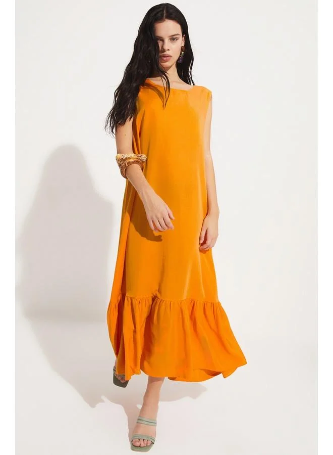 جون Sleeveless Ruffle Hem Dress