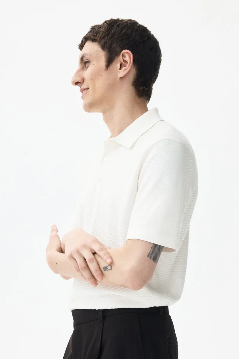 H&M  Slim Fit Textured polo shirt for Men | Best Price UAE