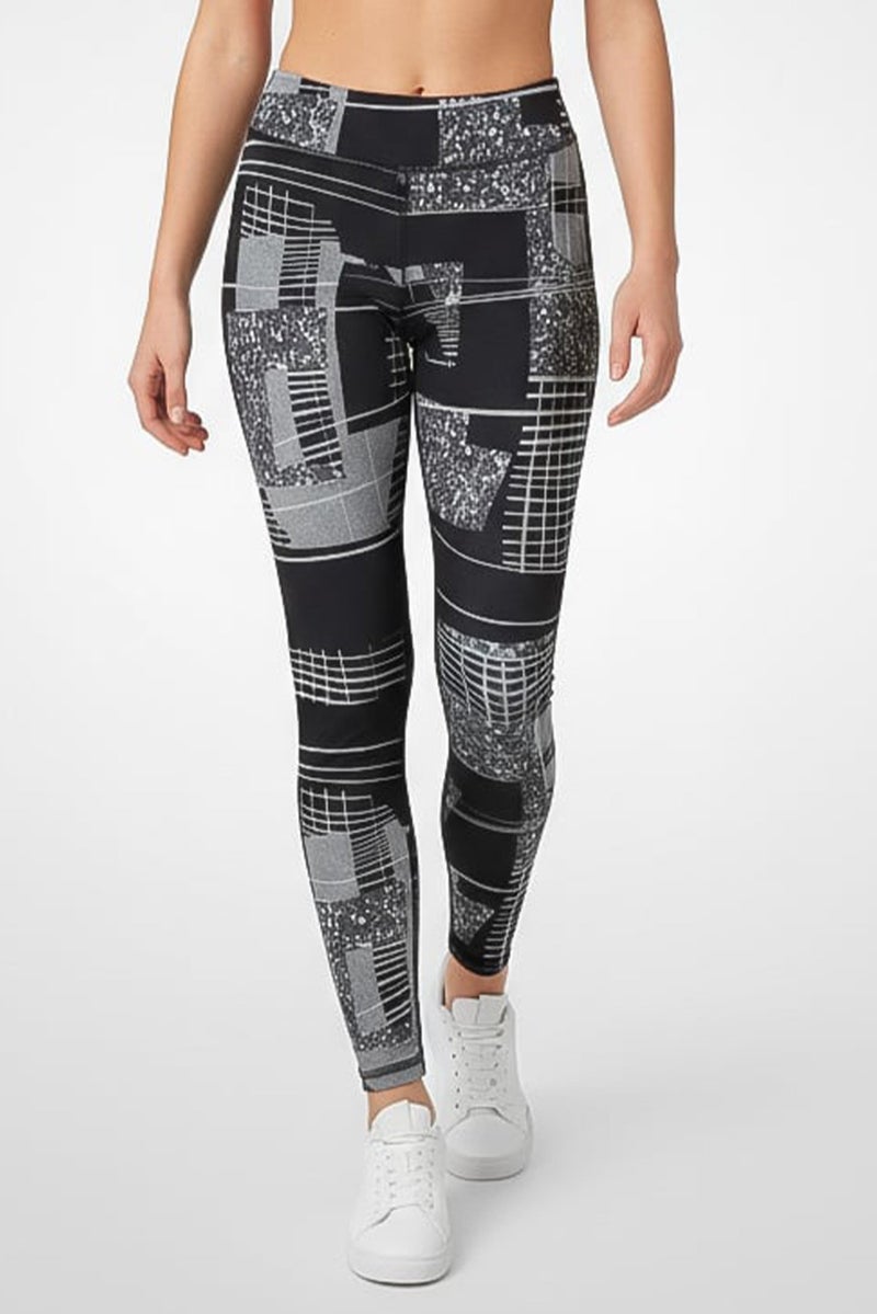 Reebok Women Sportswear Fit Outdoor Tights, Multicolor - Image 1