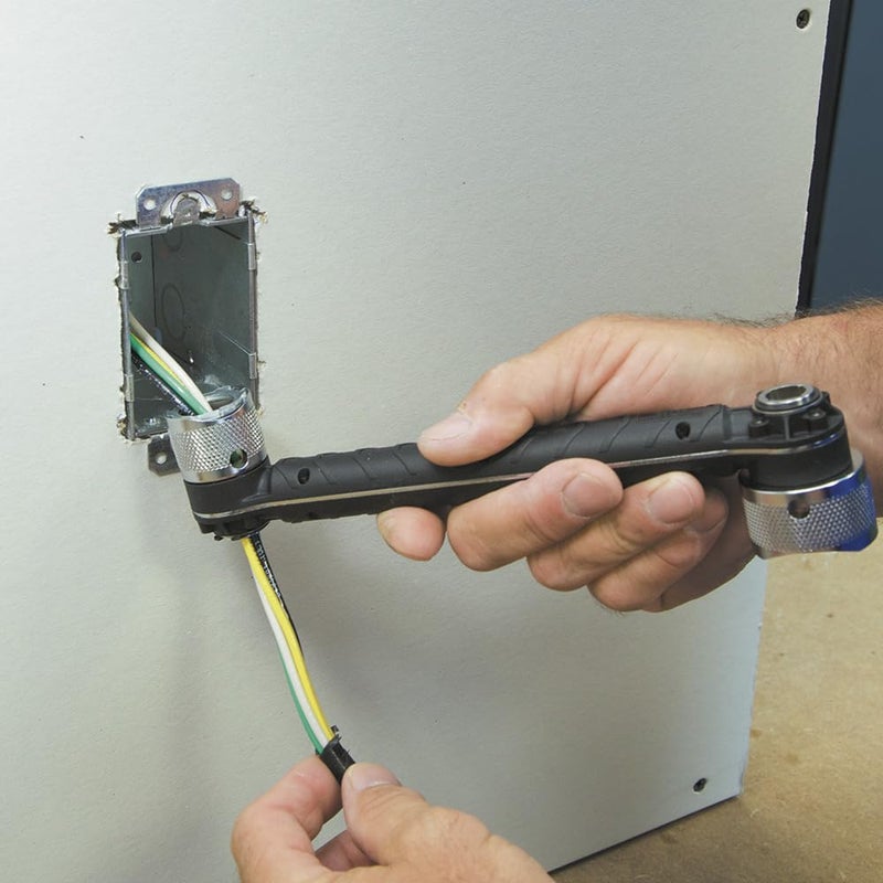 Klein Tools 56999 Conduit Locknut Wrench For 1/2-Inch And 3/4-Inch Connectors  Direct Drive Heads Rotate - Image 3