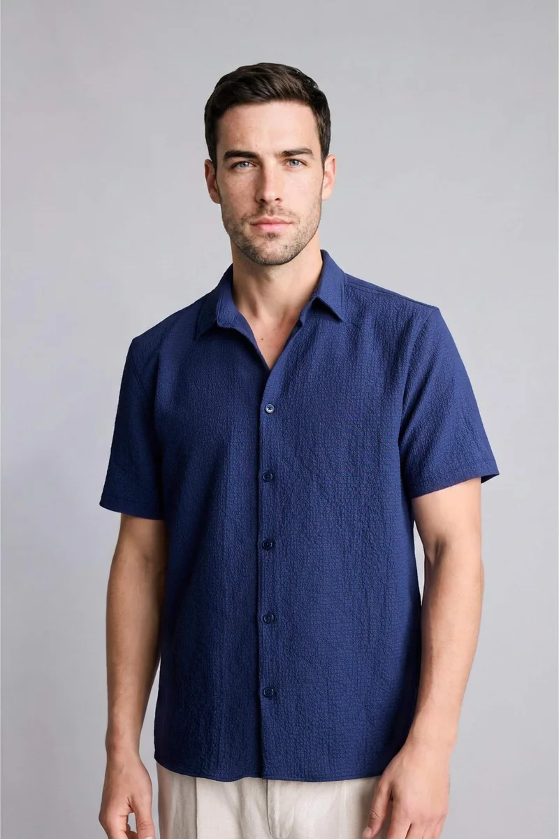 ديفاكتو Regular Fit Polo Collar Crinkle Short Sleeve Shirt