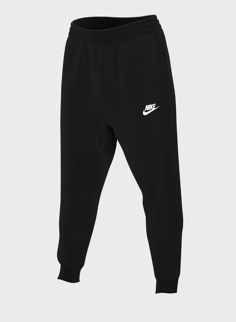 نايكي nike tshirt & sweatpants combo