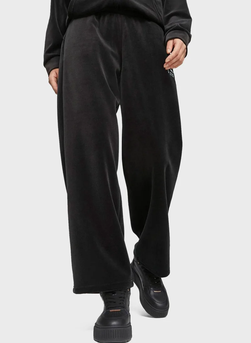 PUMA Essential Elevated Velour Straight Pants