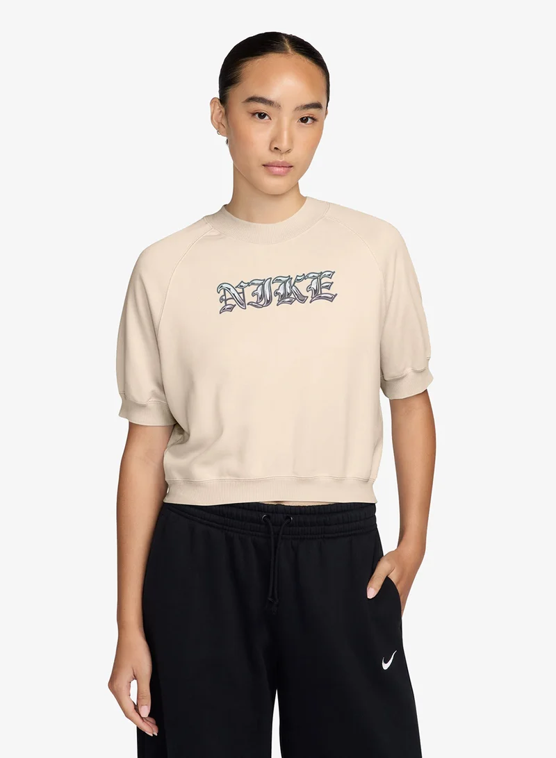 نايكي هودي صوف بطبعة جرافيك ستايل الشارع