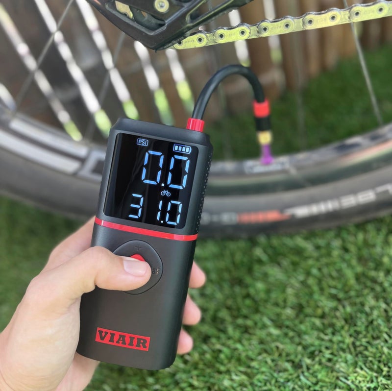 VIAIR EVC - Every Vehicle Carry™ Rechargeable Tire Inflator Portable Air Compressor with LED Light, Electric Air Pump for Cars, Bicycles, Motorcycles, Digital LED Display with preset function - Image 4