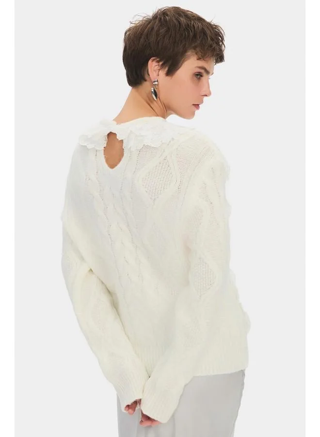 JUNE June Women Crew Neck Frilly Hair Braid Knitwear Sweater Ecru