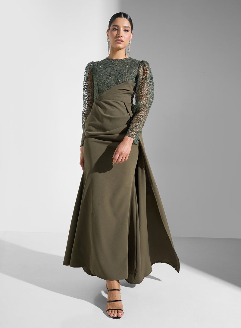 خزانة فستان لامع مع كسرات - Image 1