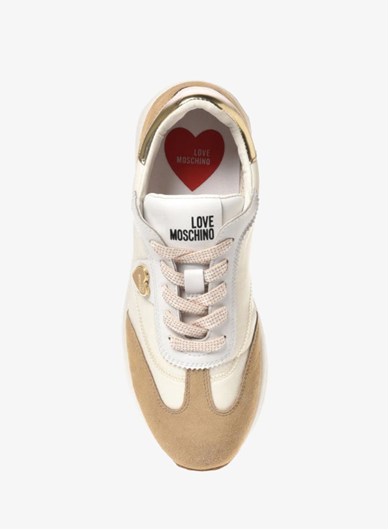 لوف موسكينو سنيكرز برباط منخفض - Image 3