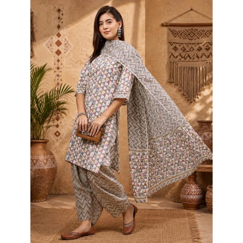 WineRed Cotton Printed Kurta Pant Dupatta Set - Image 2