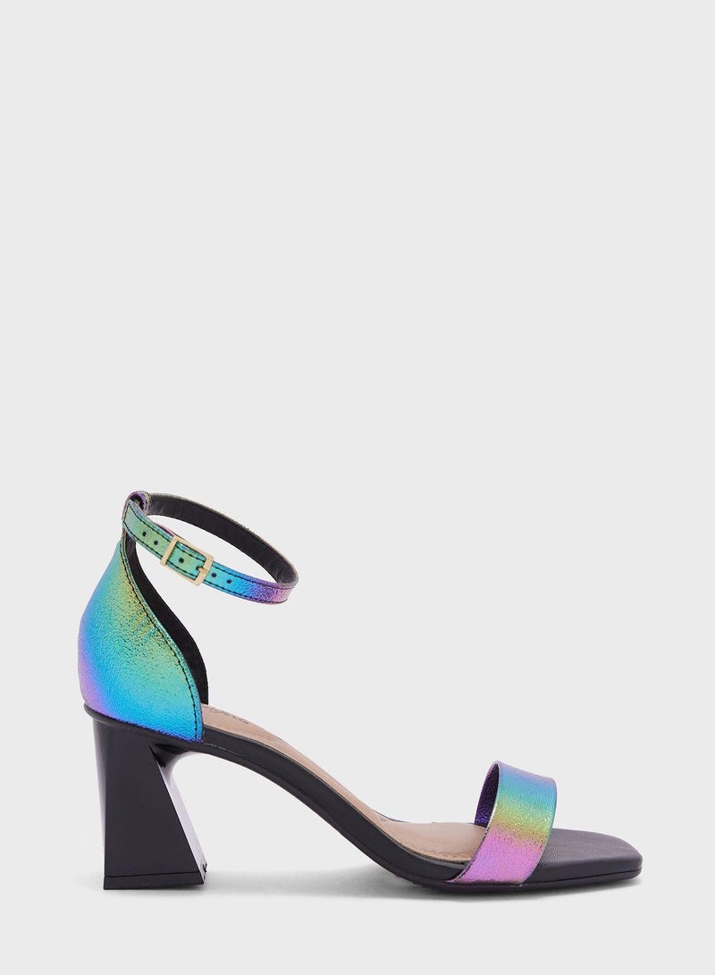 Beira Rio Summer Multi Strap Mid Heel Sandals - Image 1