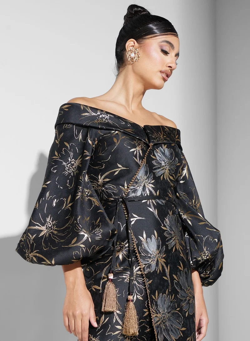 Threadz by Ajooni Off shoulder Printed Wrap Dress