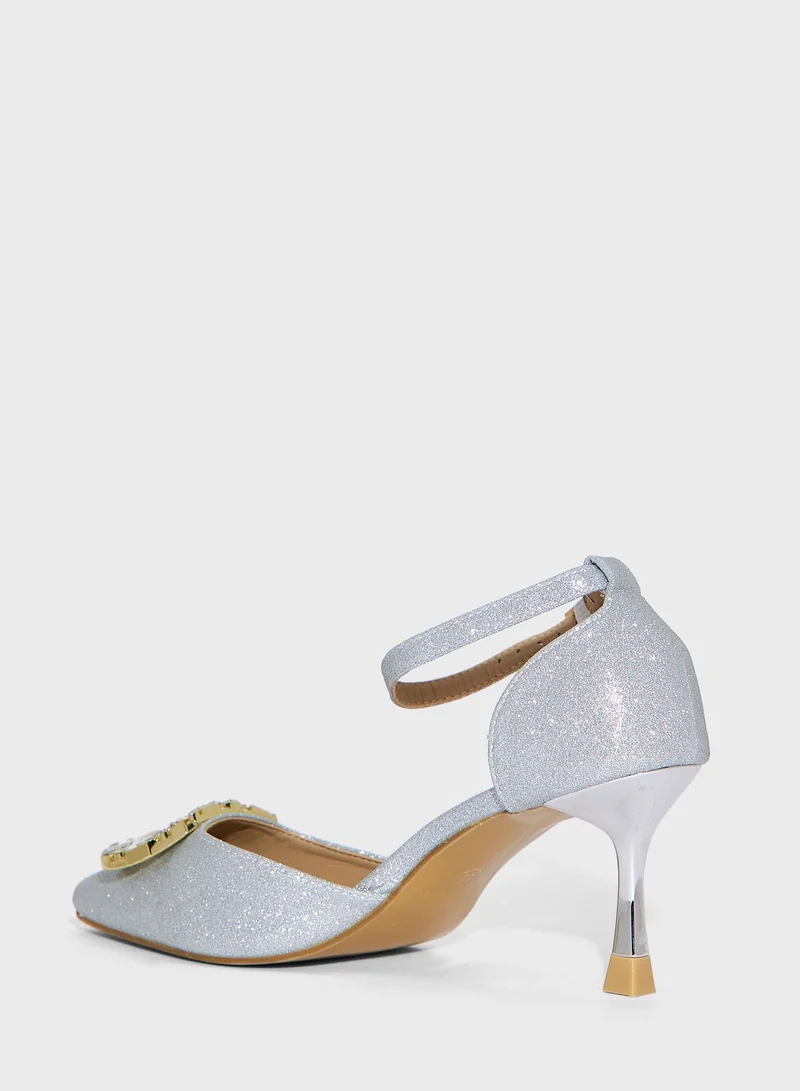 ايلا ليمتد اديشن Pointed-Toe Pumps With Crystal Buckle