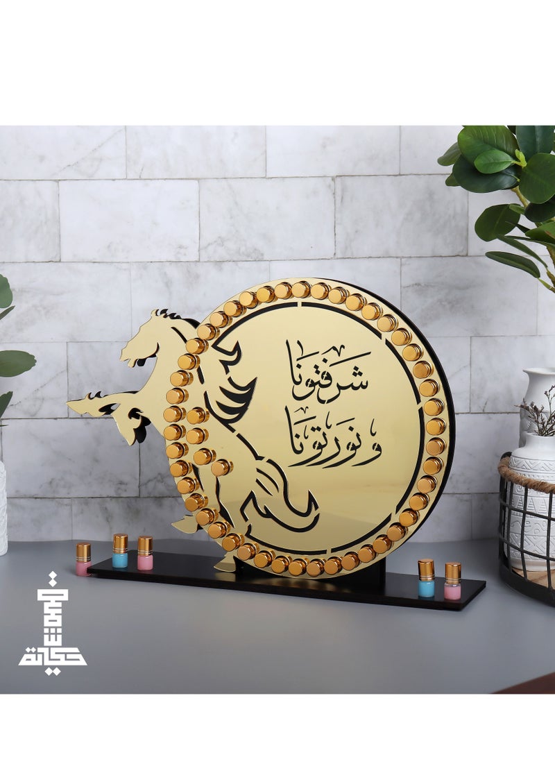 حكاية شمعة استاند 50 حبة مسك فاخر (شكل خيل) عليها عبارة شرفتونا و نورتونا - Image 1