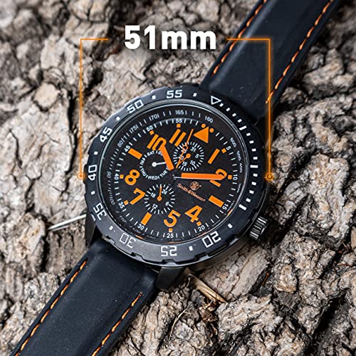 Smith & Wesson Men's Calibrator Watch, 5 ATM, Stainless Steel Caseback, Black Rubber Strap, Blue Numbers, Tactical Watch, Precision Quart, Scratch Resistant, Father's Day Gift, 51mm - Image 3