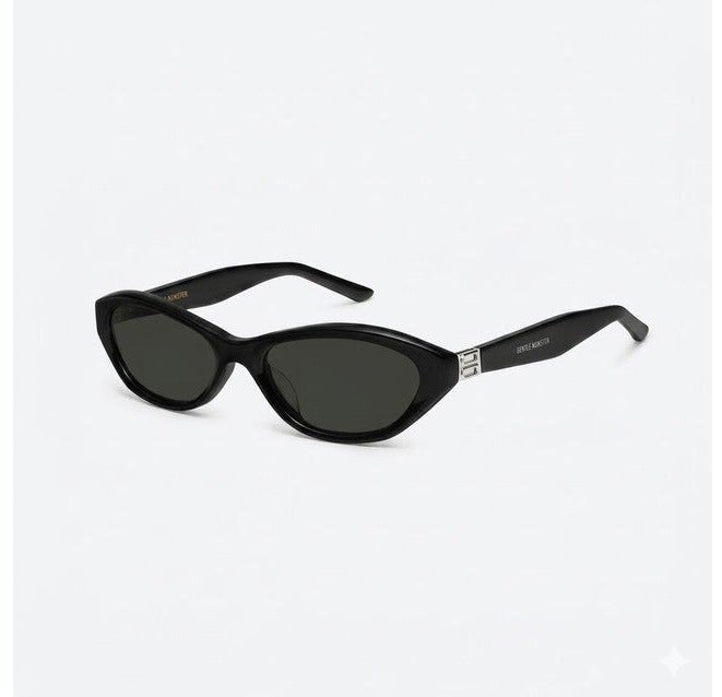 جنتل مونستر نظارات شمسية Gentle Monster Lamda Col.01 55 بتصميم عين القطة للجنسين - إطار أسود مع عدسات رمادية داكنة - Image 1