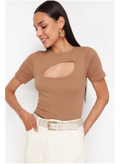 trendyol Brown Cut Out Detailed Fitted Crew Neck Crop Ribbed Stretchy Knitted Blouse TWOSS22BZ0355  - Image 3