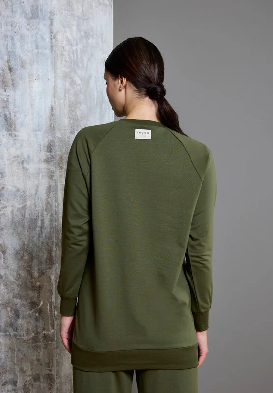 Thouq Raglan Sleeve High Low Hem Sweatshirt