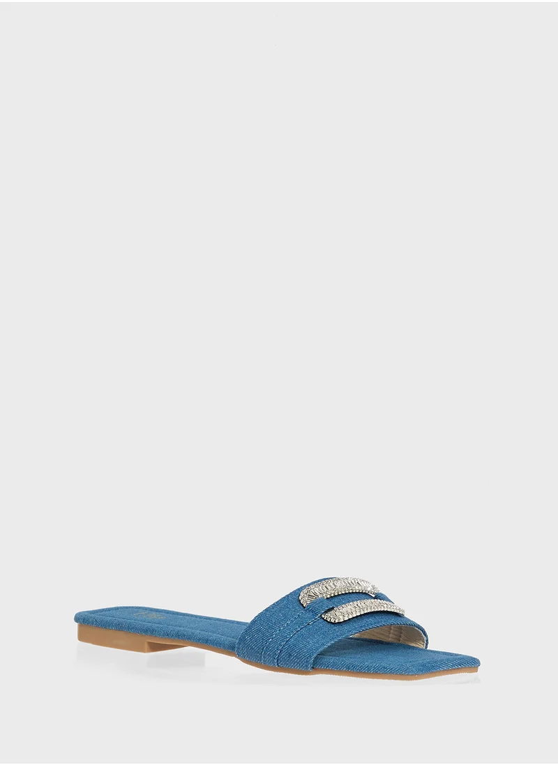ايلا Ladies Flat Sandal
