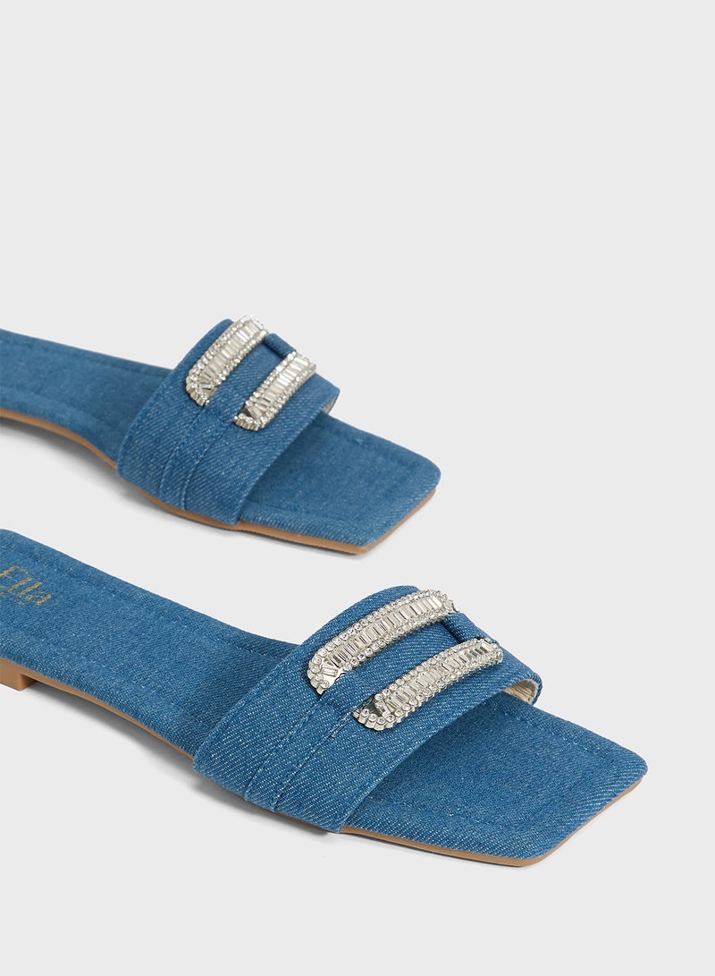 ايلا صندل نسائي مسطح - Image 4