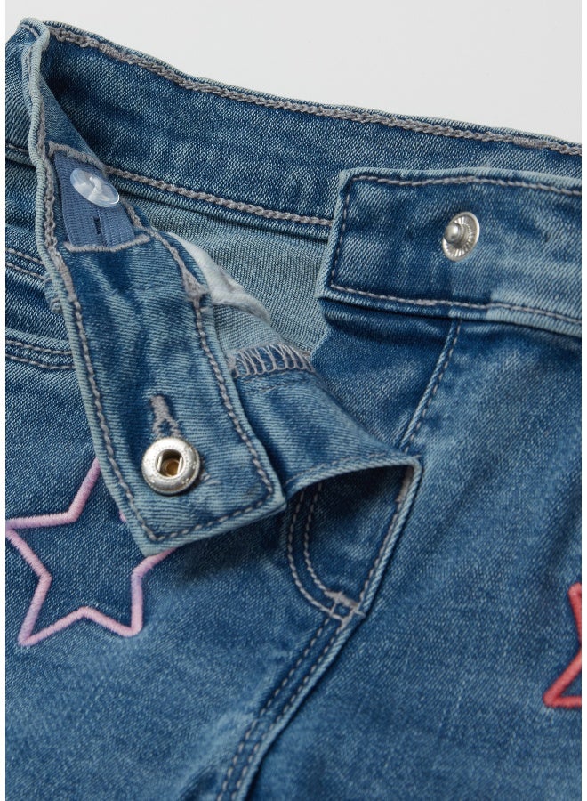 او في اس جينز بتطريز نجوم متعددة الألوان - Image 3