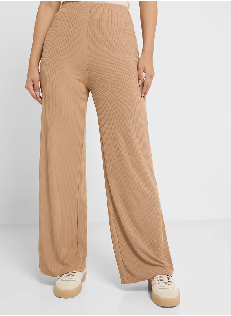 جينجر بيسيكس Ribbed Straight Pants