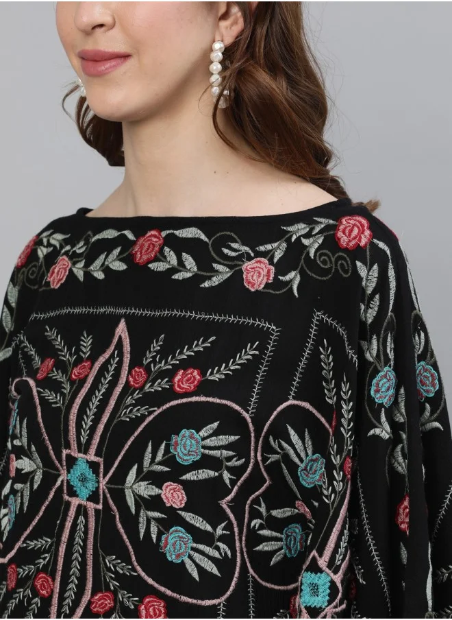 آي شين Aline Fit Self Design Pattern Boat Neck Neck 3/4 sleeve Black Colour Knitted Cotton Dresses for Women with Semi Elastic Closure - A Must-Have for Every Wardrobe