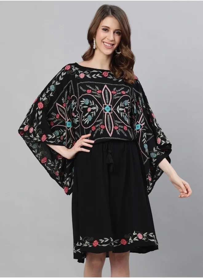 آي شين Aline Fit Self Design Pattern Boat Neck Neck 3/4 sleeve Black Colour Knitted Cotton Dresses for Women with Semi Elastic Closure - A Must-Have for Every Wardrobe