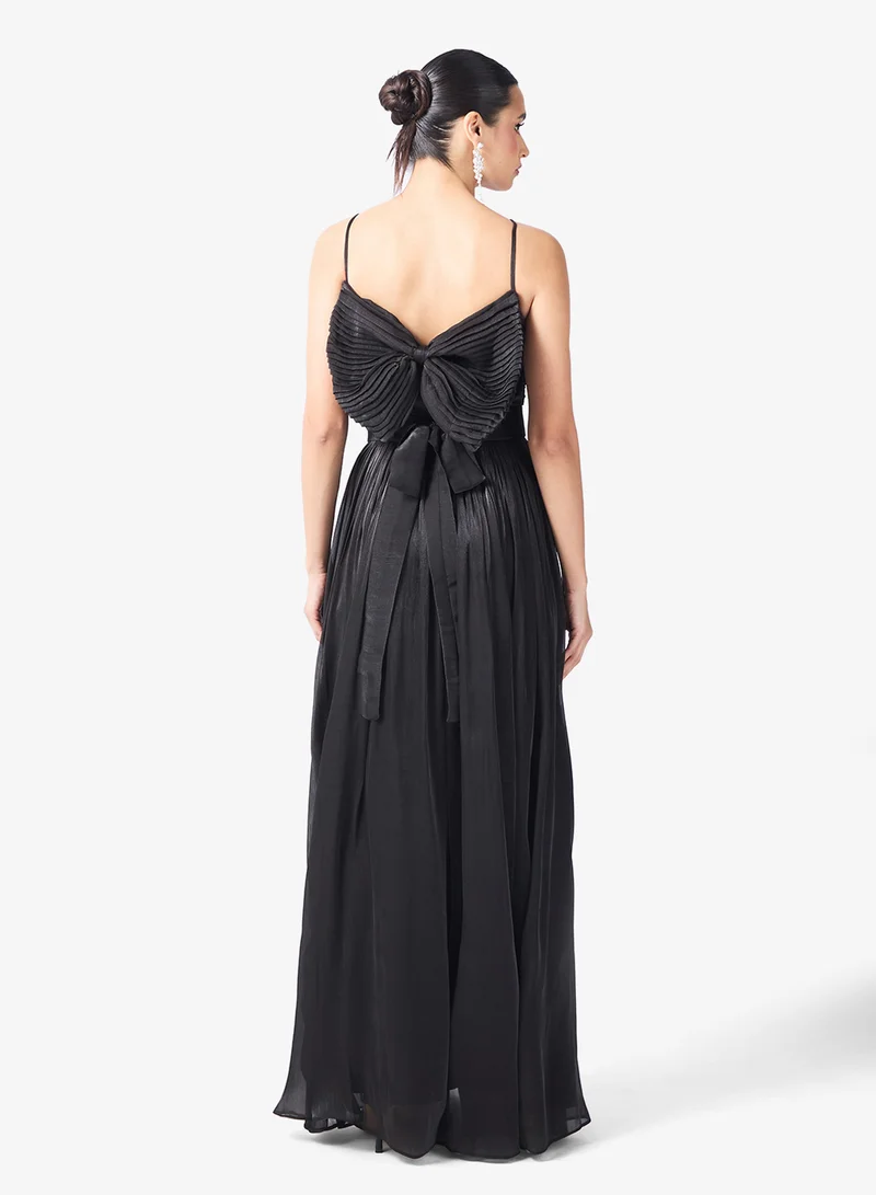 Namshi x Halter Neck Pleat Detail A Line Gown