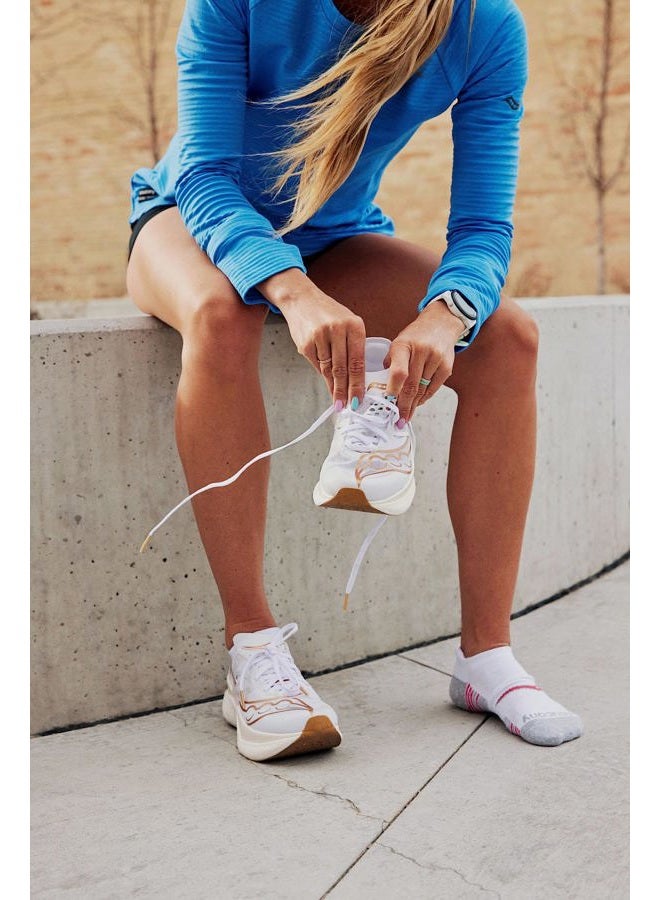 saucony جوارب رياضية للنساء بأداء Rundry مع كعب مرتفع، متوفرة في S-l (8، 24، مختلطة خفيفة (16 زوج)، M (عبوة من 16) - Image 2