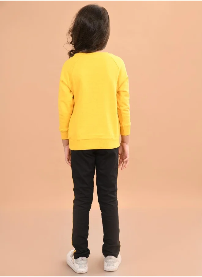 LILPICKS Girls Sweatshirt with Jogger Set