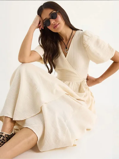 Bianco Lucci LUCCI Textured V-neck Midi Dress with Wrap Closure