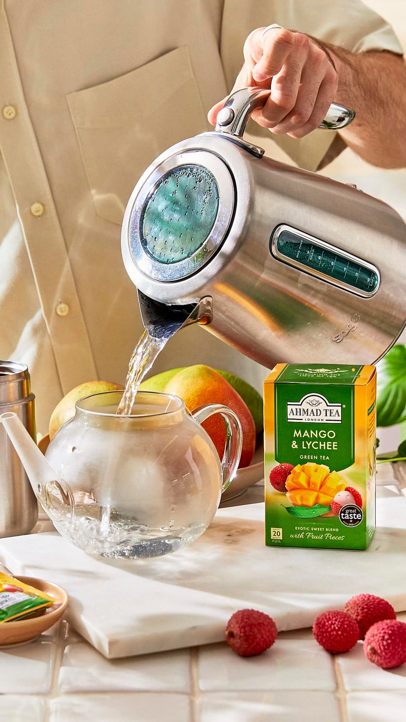 Ahmad Tea Mango & Lychee Flavored Green Tea with Fruit Pieces, 20 Count, Pack of 6 - Image 4