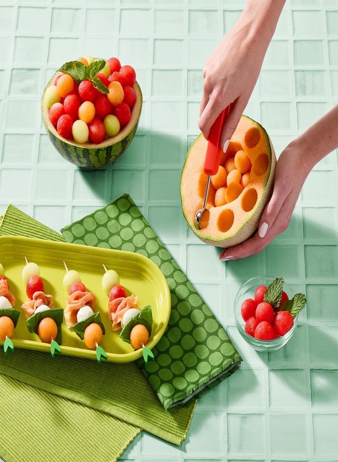 شيف إن مغرفة ومقطعة البطيخ من شيفن - أداة 2 في 1 لتقطيع الفاكهة وتشكيل البطيخ إلى مكعبات سريعة، وتحضير الفاكهة، وتناول وجبات خفيفة صيفية - من أساسيات المطبخ من نيستينج - Image 4