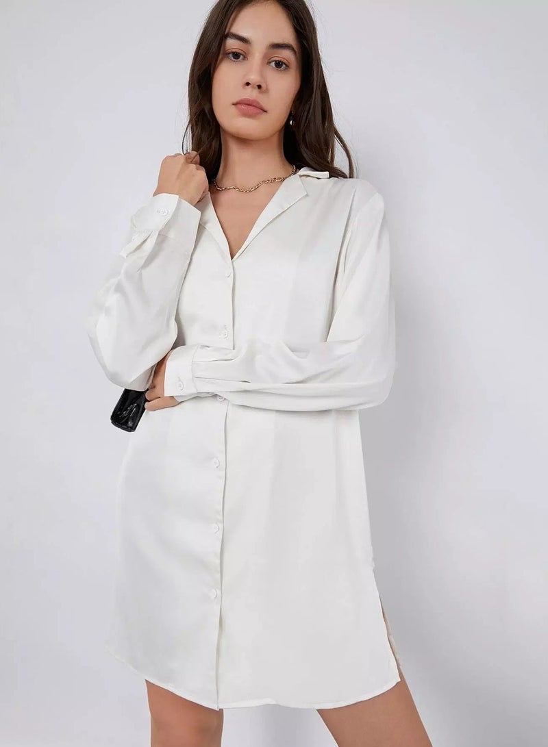 Notched Collar Single Breasted Solid Satin Long Blouse  - Image 4