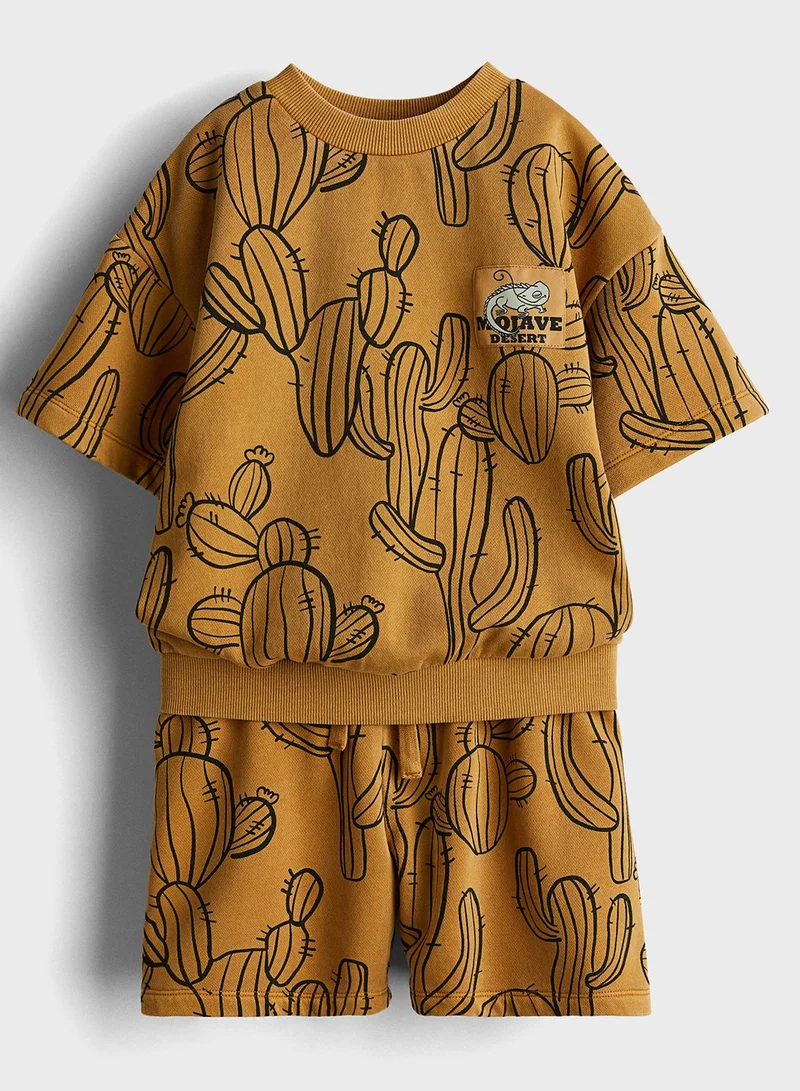 اتش اند ام Kids Printed Sweatshirt & Shorts Set