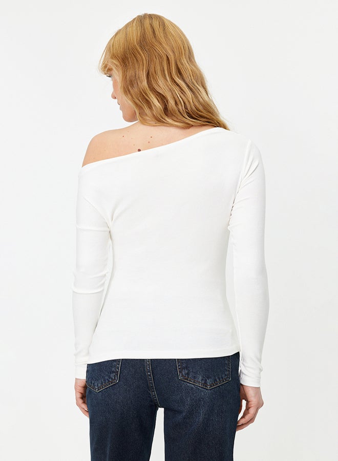 trendyol Ecru Premium Soft Fabric Fitted Boat Neck Knitted Blouse - Image 5