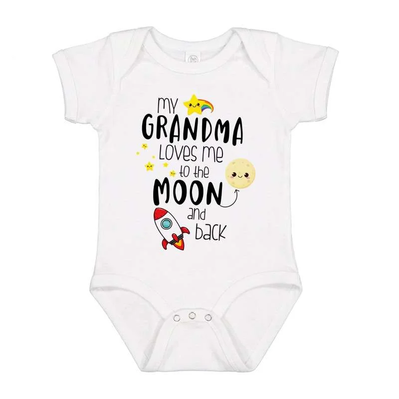 Matching Family Outfits My Grandma Loves Me to the Moon and Back Baby Bodysuit – Cute Infant Onesie with Moon, Stars & Rocket Design, Soft Cotton Baby Romper, Newborn Outfit, Baby Shower Gift