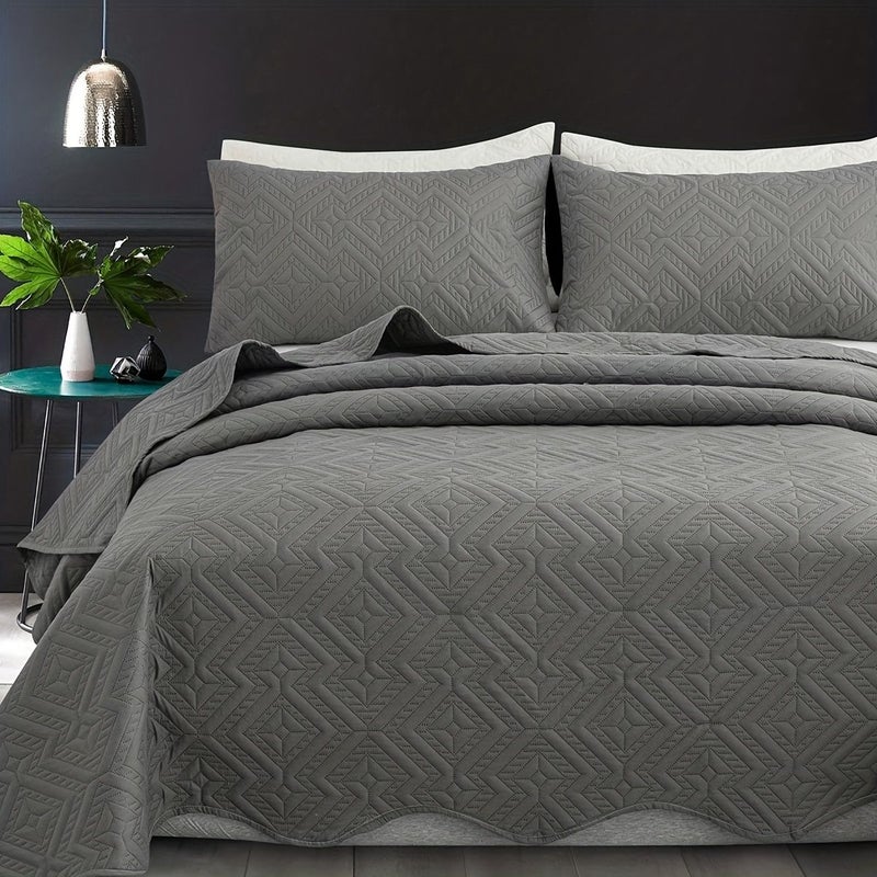 Twin 66x90 Inch White Herringbone Quilted Bedspread Soft Breathable Polyester Coverlet with Ruffle Detail All Season Modern Cabin Bedroom Decor - Image 5