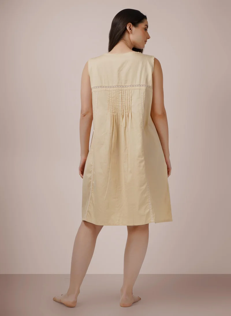 After Dark Waterlily, Embroidered Cotton Short Nightdress