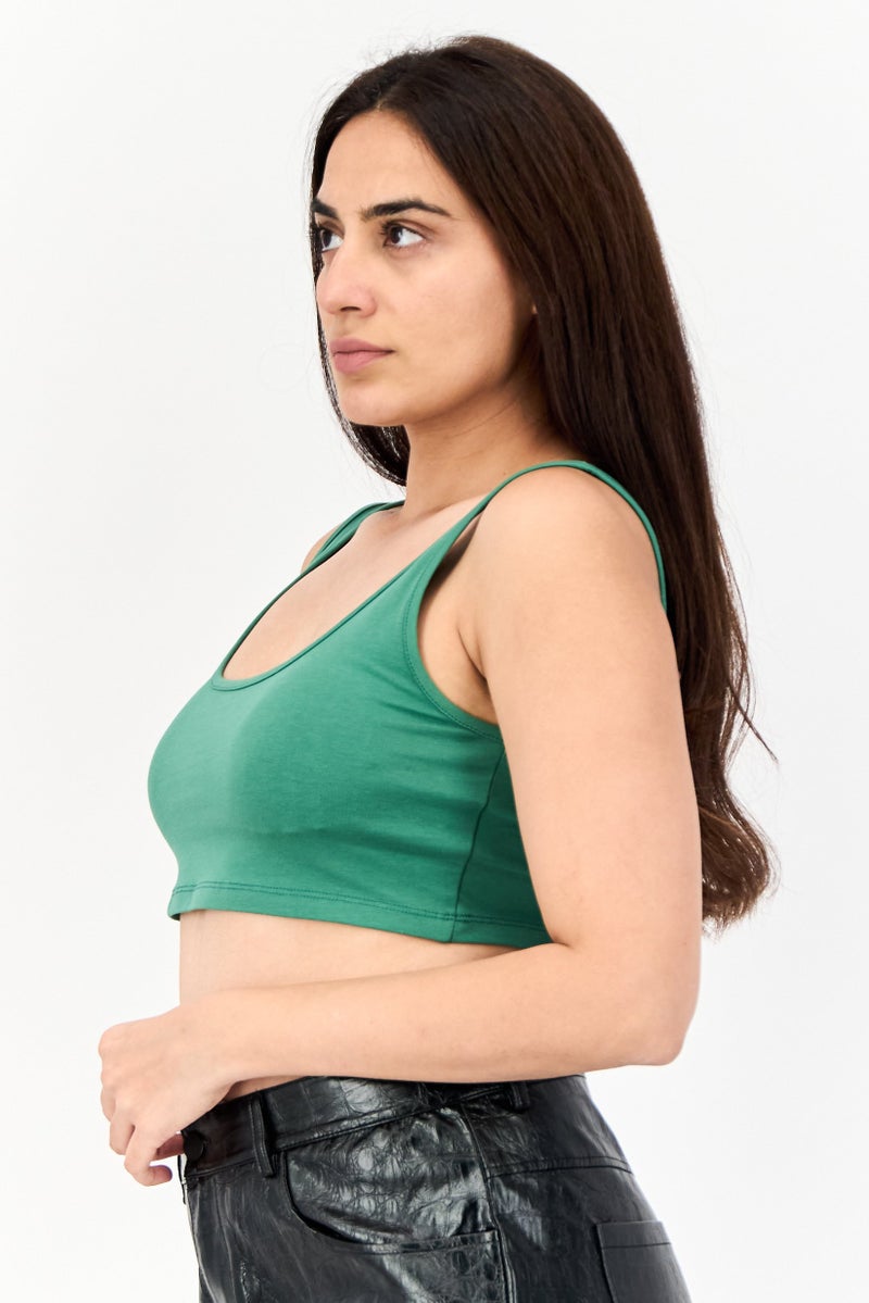 CHELSEA PEERS Women Scoop Neck Sleeveless Plain Tank Top, Green - Image 2