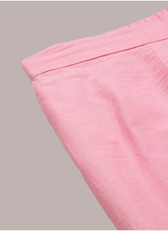 ISHIN Regular Fit Embellished Pattern Round Neck Neck Three-Quarter Sleeve Pink Colour Knitted Cotton Kurta Set for Women with Mid-Rise Closure - Perfect for your Festive Celebrations  - Image 3