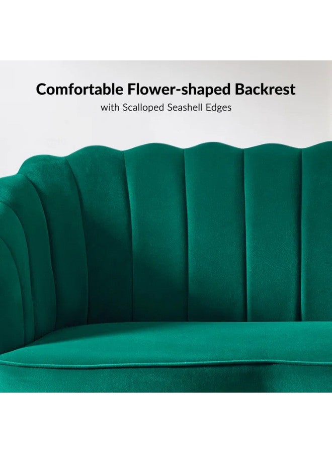 Hendrix '' Velvet Loveseat