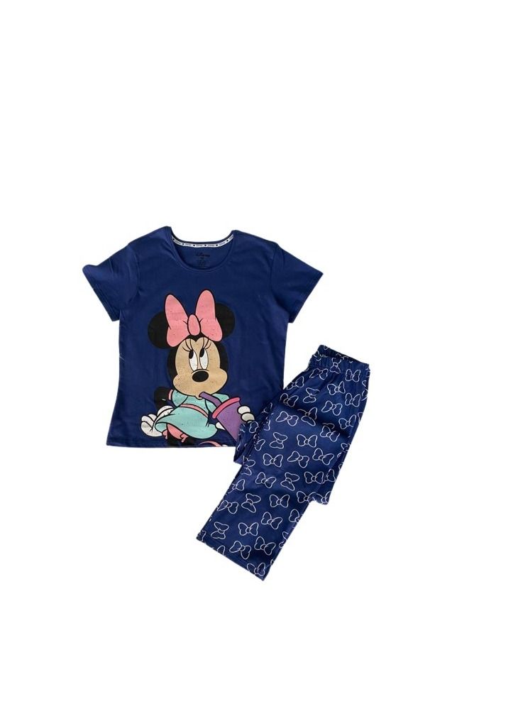 Women's pajamas of two pieces