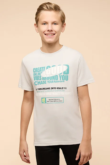 أر أند بي Printed T-Shirt with Crew Neck and Short Sleeves
