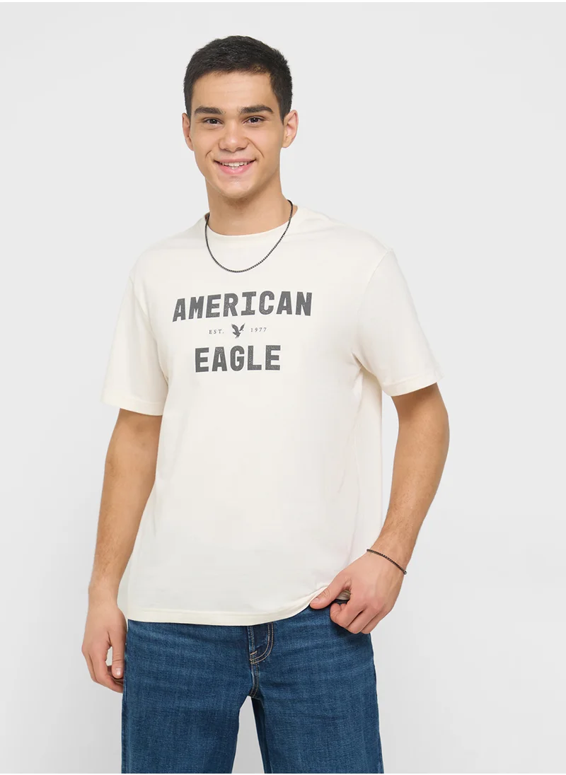 امريكان ايجل AE Logo Graphic T-Shirt