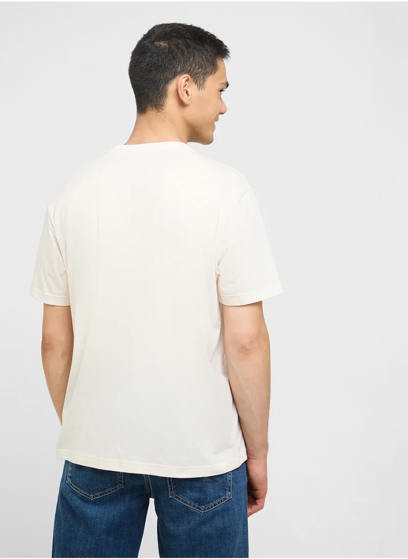 امريكان ايجل AE Logo Graphic T-Shirt