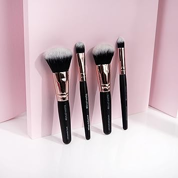 Brushworks Travel Makeup Brush Set - Image 2